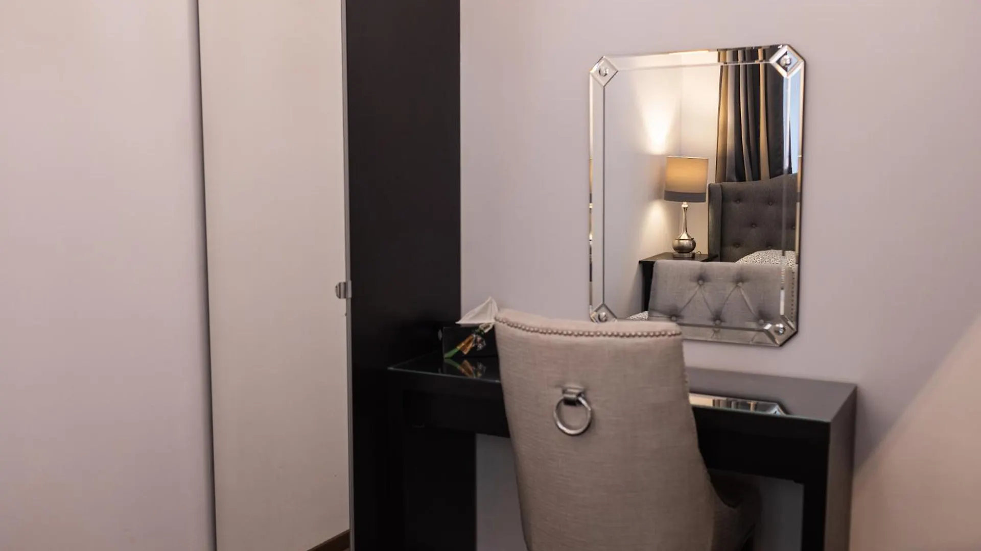 Lux Apartmenty - Old City Cracovia